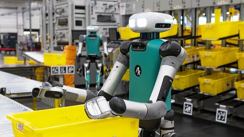 Digit, like Atlas, is a bipedal humanoid robot that employs AI to make decisions and complete a diverse range of industrial tasks