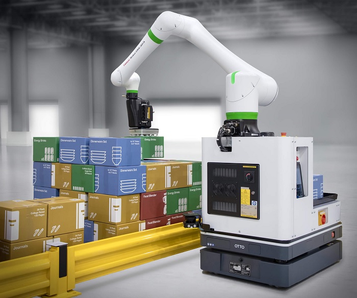 FANUC mobile manipulator.