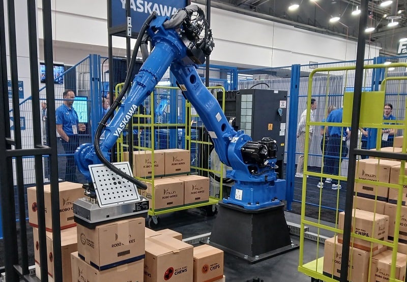  Figure 3. Partnerships between robot and software companies can help optimize motion paths and decrease cycle time. Image used courtesy of Control.