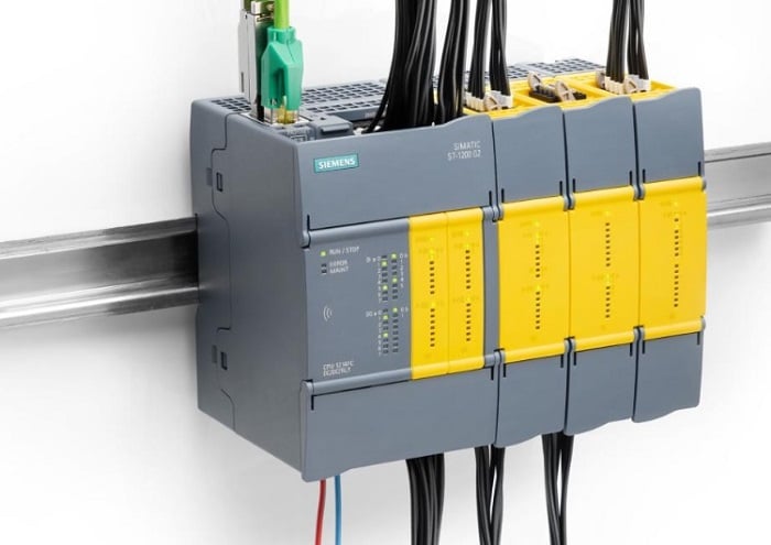 Yeni Siemens S7 PLC'de arıza korumalı I/O