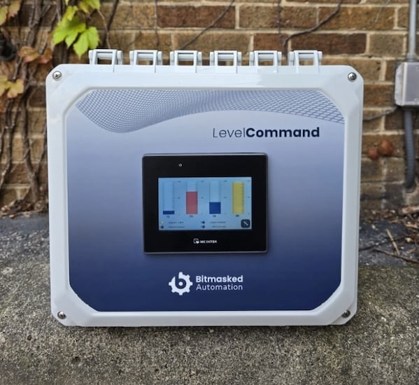 The three available models of the LevelCommand control system differ in the size of the interactive touch screen and sensor accommodation, ranging from 4 to 16 sensors.
