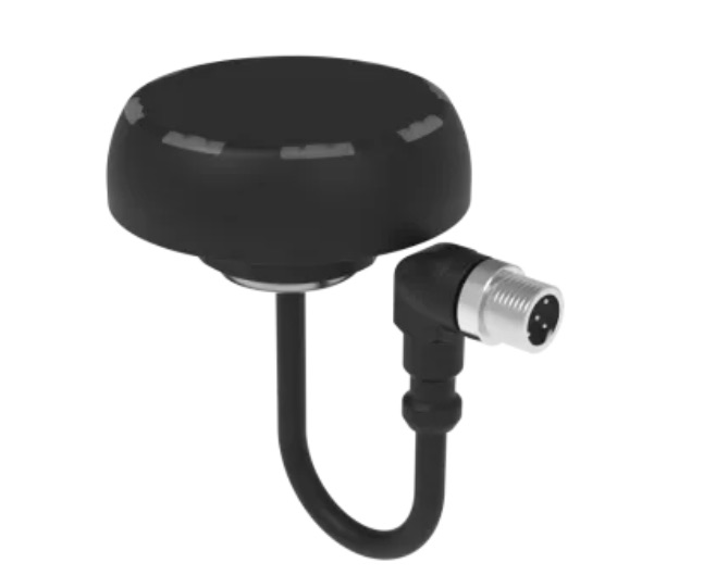 The TouchSafe button has an M12 connector that reduces the need for complex wiring.