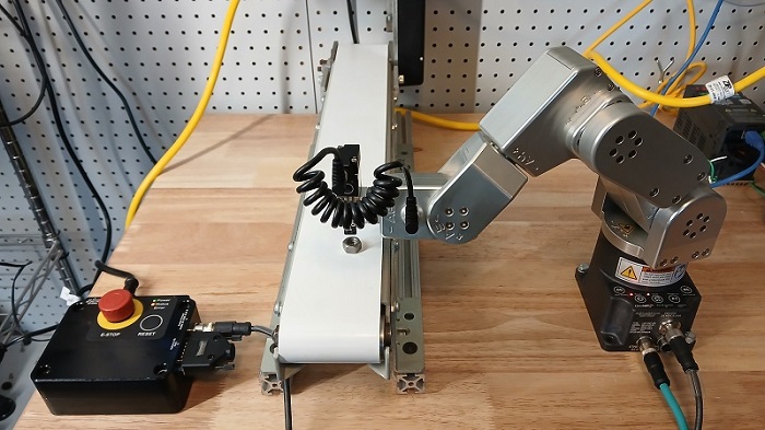  Figure 4. An example pick-and-place system with the Meca500 robot.