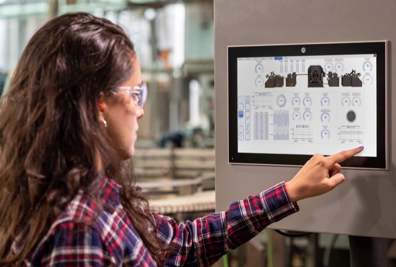OTTO AMRs utilize Autonomy software to navigate changing industrial environments safely and independently, adjusting routes in real-time without predetermined paths.