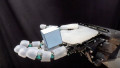 Robotic Hand Features Human-Like Grasp Without Complex Programming