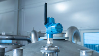 Rosemount Transmitters Feature Real-Time Control and WirelessHART