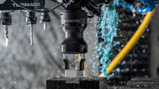 Robotiq Extends Hand-E Stroke to 100 mm for Flexible Part Handling