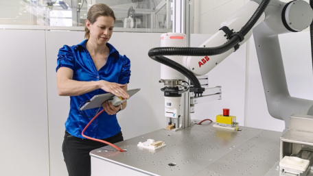 Bring Your Own Device (BYOD): ABB Releases e-Device Robot Interface