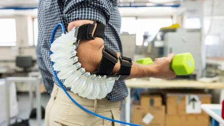 Pneumatically Actuated Exoskeleton Aims To Reduce Workplace Injuries