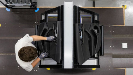 Audi Transforms Automotive Manufacturing with Modular Assembly Line Production