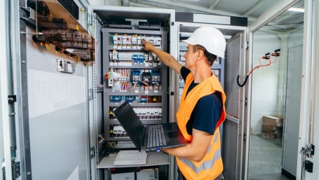 Electrical Cabinet Best Practices: A Field Guide for New Integrators