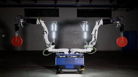 How Dexterity’s Mech is Changing Industrial Work Dynamics
