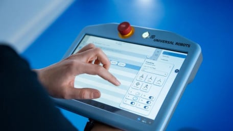 Universal Robots Introduces Direct Torque Control Interface