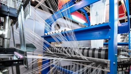 AI and Robotics Reshape Textiles and the Performing Arts