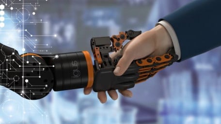 igus Expands ReBel Cobot Capabilities With Newly Developed Bionic Hand
