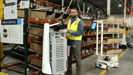 AI Warehouse Automation Software unveiled by Locus Robotics