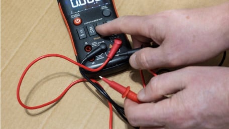 How to Use a Multimeter to Measure Current