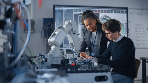Elmo EASIII Unifies Motion Tuning and Machine Diagnostics