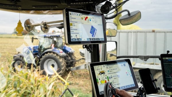 New Holland ForageCam Uses AI to Monitor Kernel Processing Quality